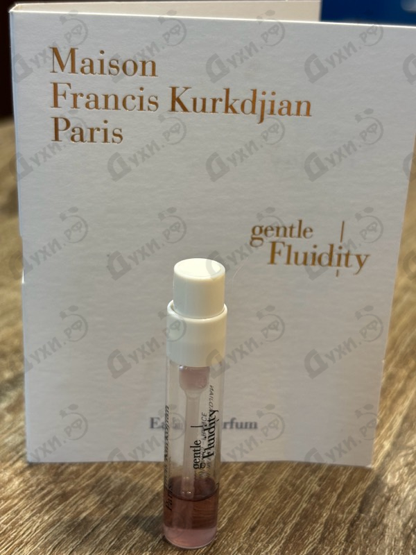 Парфюмерия Gentle Fluidity Gold от Maison Francis Kurkdjian