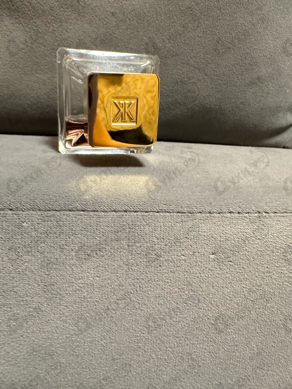 Духи Gentle Fluidity Gold от Maison Francis Kurkdjian