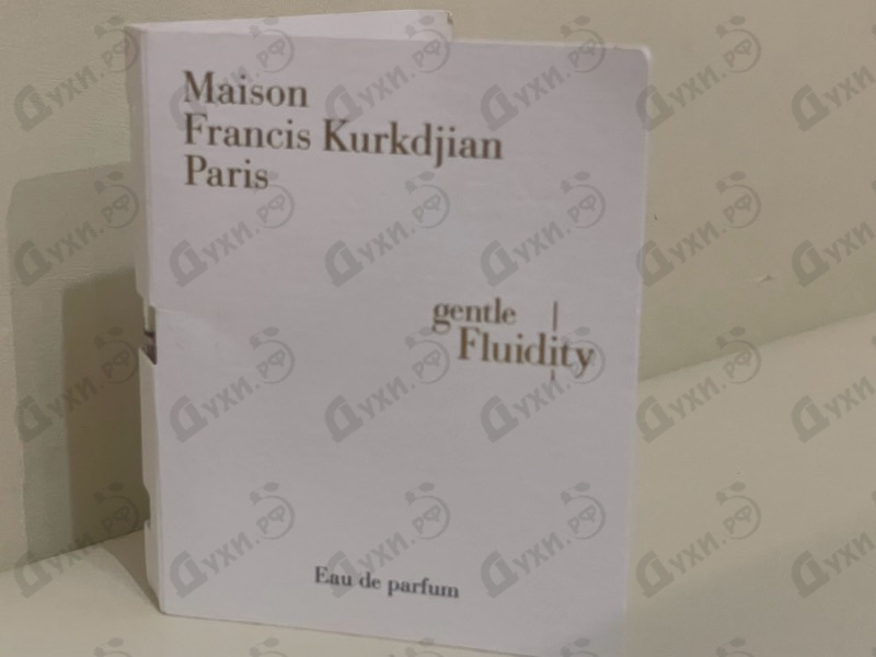 Духи Gentle Fluidity Gold от Maison Francis Kurkdjian