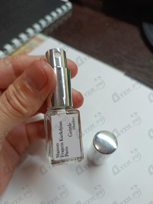 Парфюмерия Gentle Fluidity Silver от Maison Francis Kurkdjian