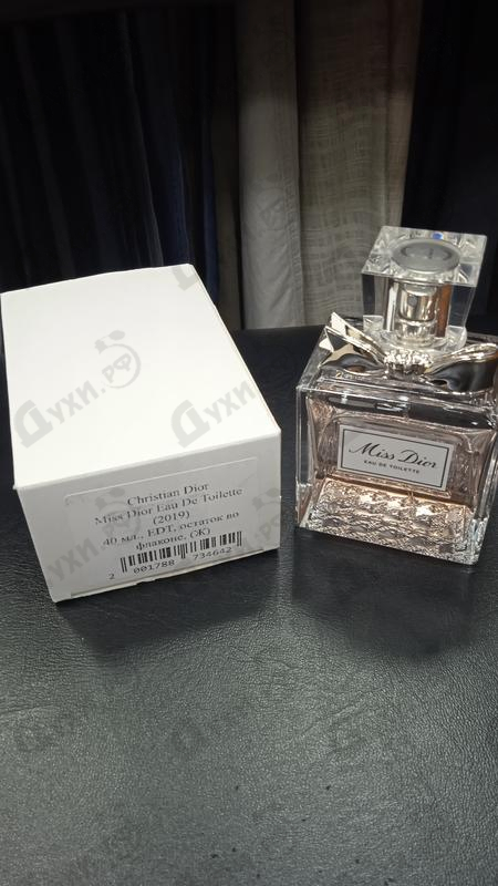Купить Miss Dior Eau De Toilette (2019) от Christian Dior Отзывы Christian Dior Miss Dior Eau De Toilette (2019)