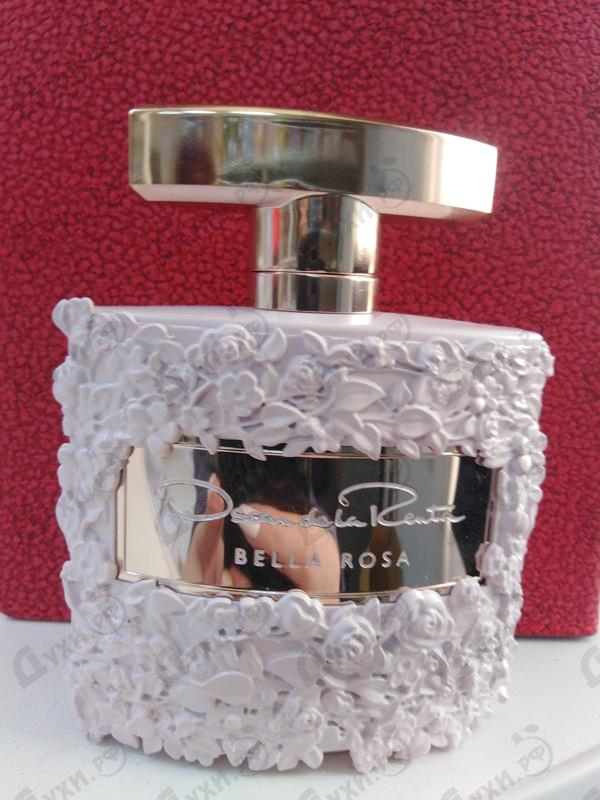 Парфюмерия Oscar De La Renta Bella Rosa Парфюмерия Bella Rosa от Oscar De La Renta