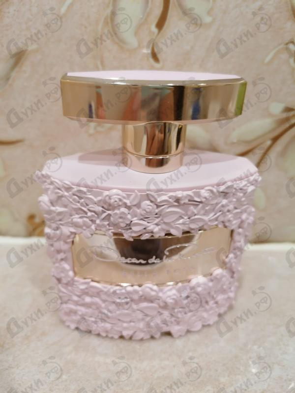 Парфюмерия Oscar De La Renta Bella Rosa Парфюмерия Bella Rosa от Oscar De La Renta