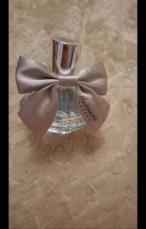 Купить Mademoiselle L'Eau Tres Charmante от Azzaro