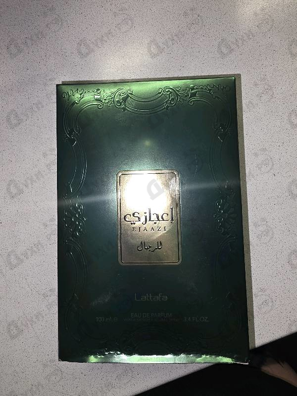 Парфюмерия Ejaazi от Lattafa Perfumes