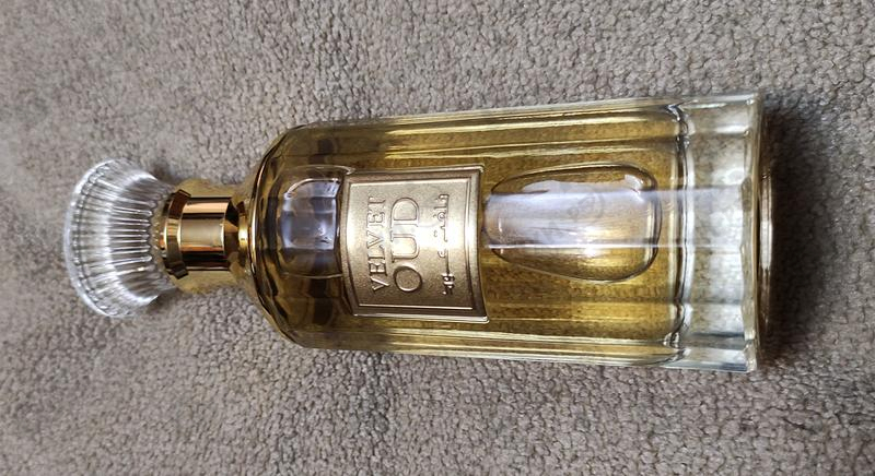 Духи Velvet Oud от Lattafa Perfumes Парфюмерия Lattafa Perfumes Velvet Oud