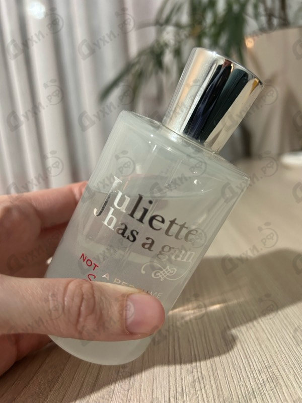 Духи Not A Perfume Superdose от Juliette Has A Gun