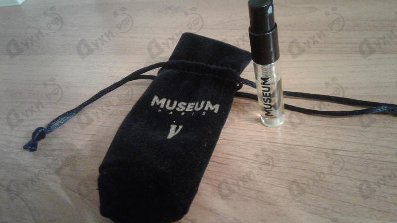 Духи Museum V от Museum Parfums