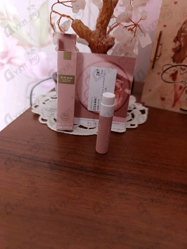 Купить Le Parfum Essentiel от Elie Saab