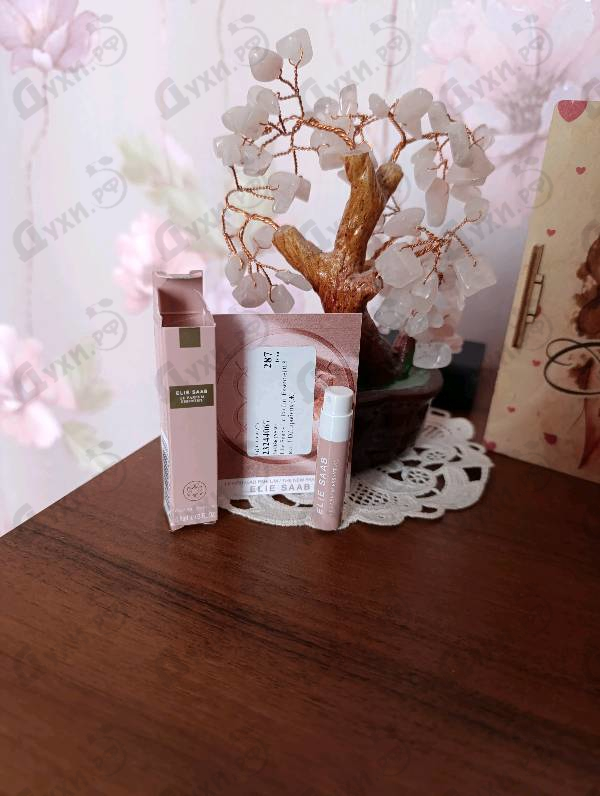 Парфюмерия Le Parfum Essentiel от Elie Saab
