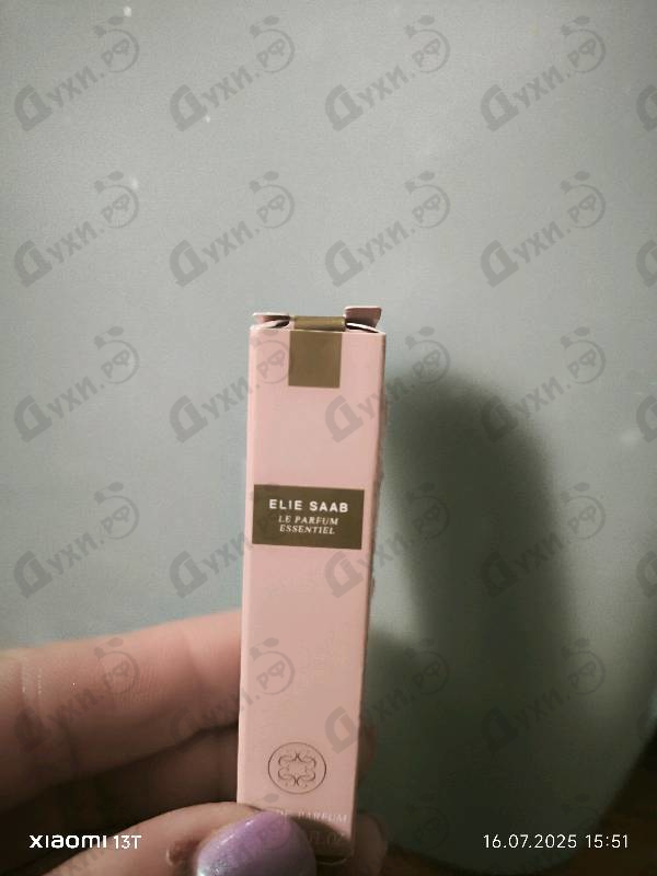 Духи Le Parfum Essentiel от Elie Saab
