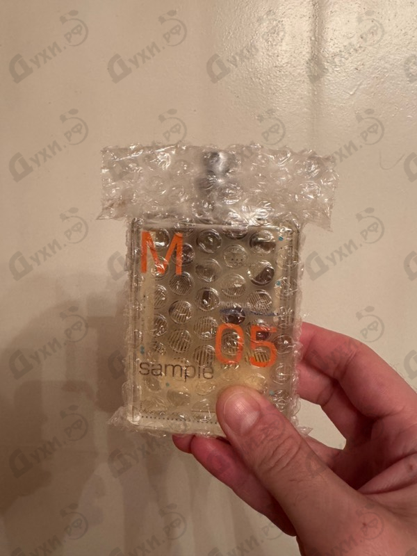 Купить Molecule 05 от Escentric Molecules