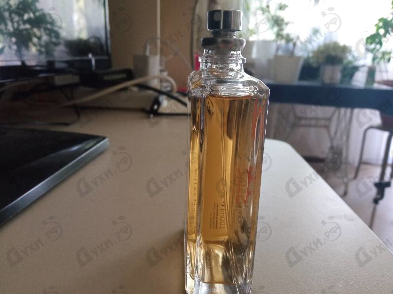 Купить Molecule 05 от Escentric Molecules