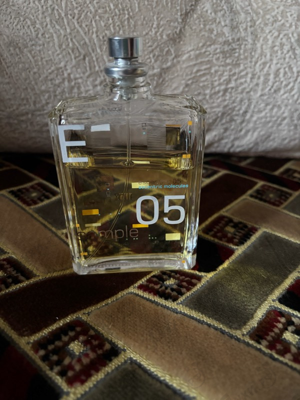 Парфюмерия Escentric 05 от Escentric Molecules