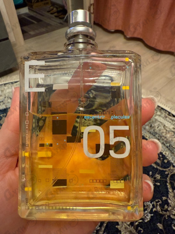 Парфюмерия Escentric 05 от Escentric Molecules