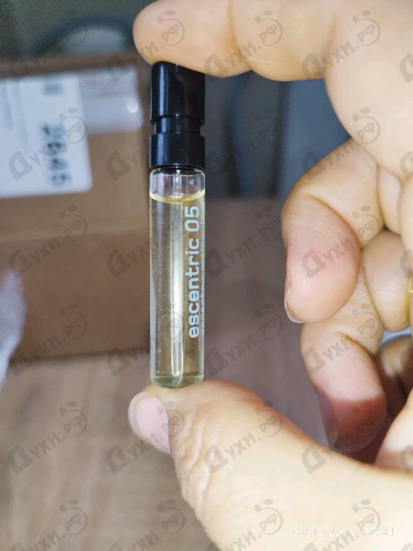 Купить Escentric 05 от Escentric Molecules