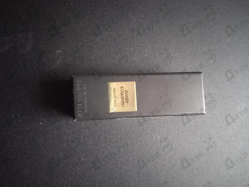Парфюм Giorgio Armani Prive Jasmin Kusamono Парфюмерия Prive Jasmin Kusamono от Giorgio Armani