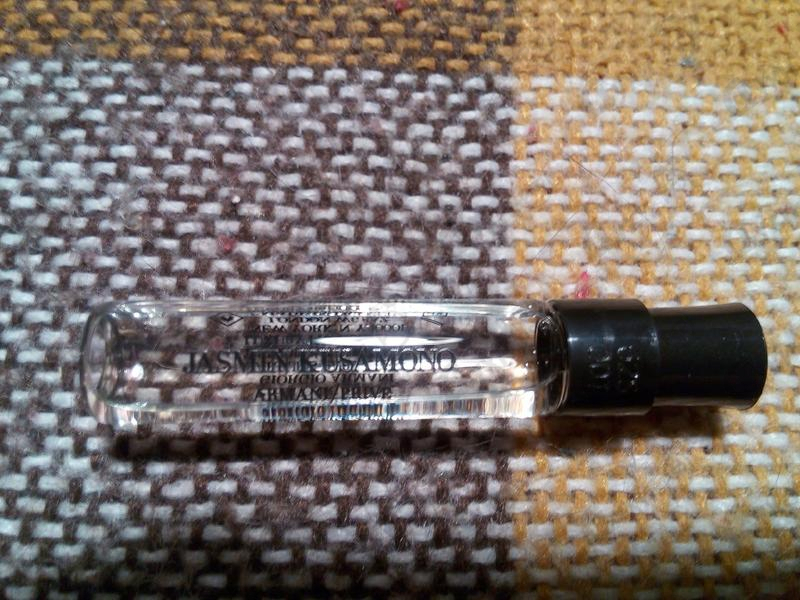 Духи Prive Jasmin Kusamono от Giorgio Armani Купить Giorgio Armani Prive Jasmin Kusamono