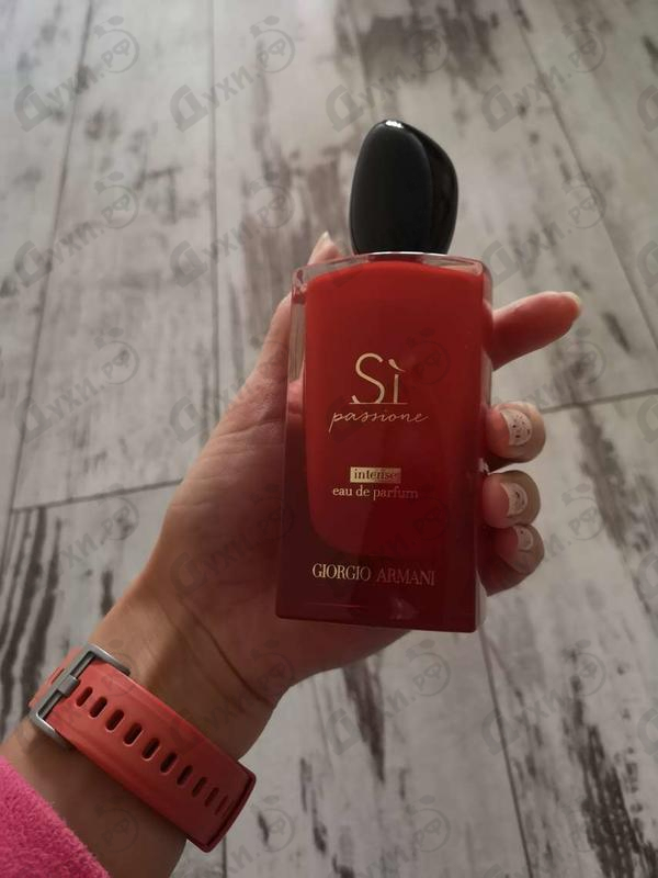 Купить Si Passione Intense от Giorgio Armani Отзыв Giorgio Armani Si Passione Intense