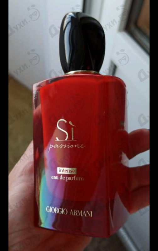 Духи Si Passione Intense от Giorgio Armani Парфюмерия Giorgio Armani Si Passione Intense