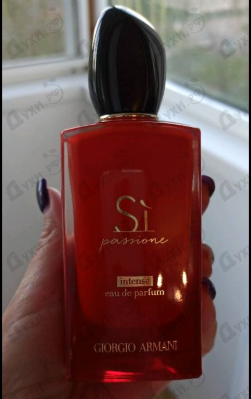 Купить Si Passione Intense от Giorgio Armani Отзыв Giorgio Armani Si Passione Intense
