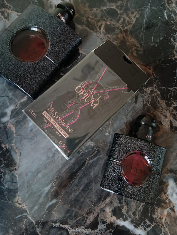 Купить Black Opium Neon от Yves Saint Laurent