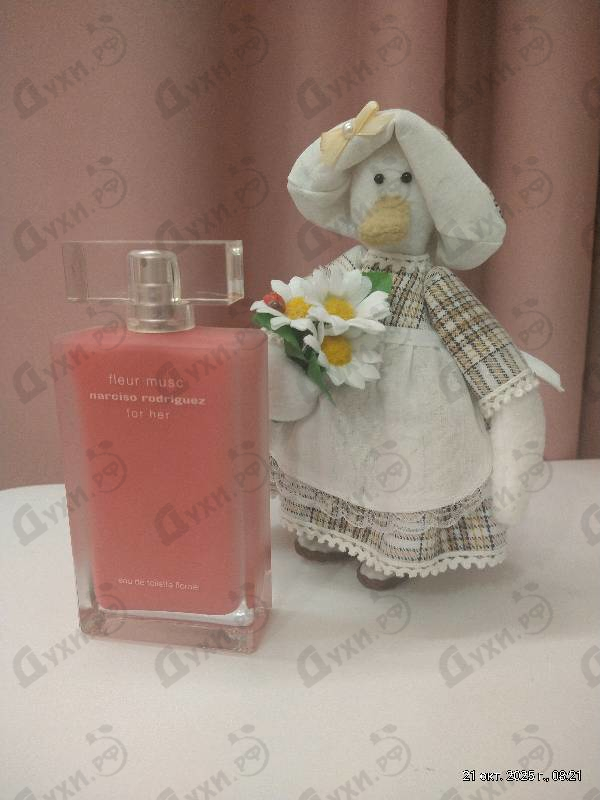 Купить Fleur Musc Florale от Narciso Rodriguez