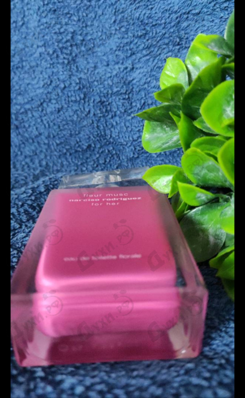 Купить Fleur Musc Florale от Narciso Rodriguez