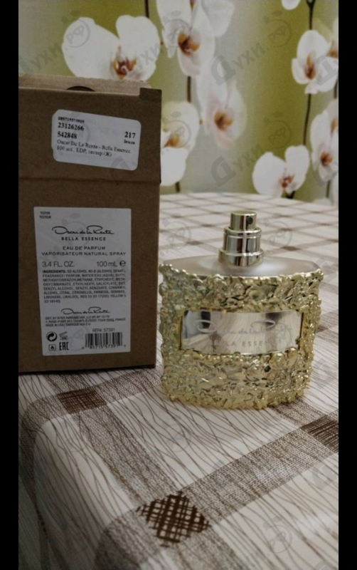 Парфюмерия Bella Essence от Oscar De La Renta
