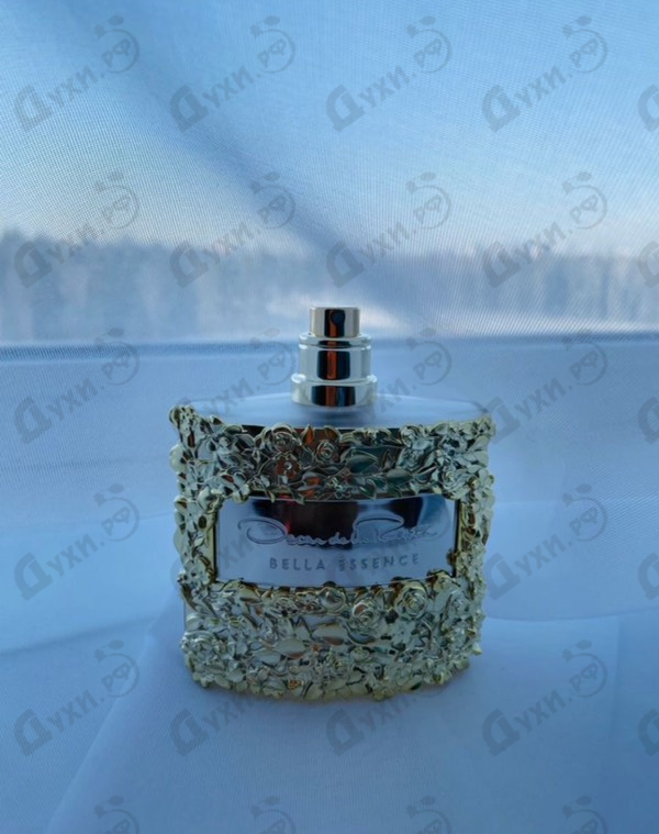 Купить Oscar De La Renta Bella Essence