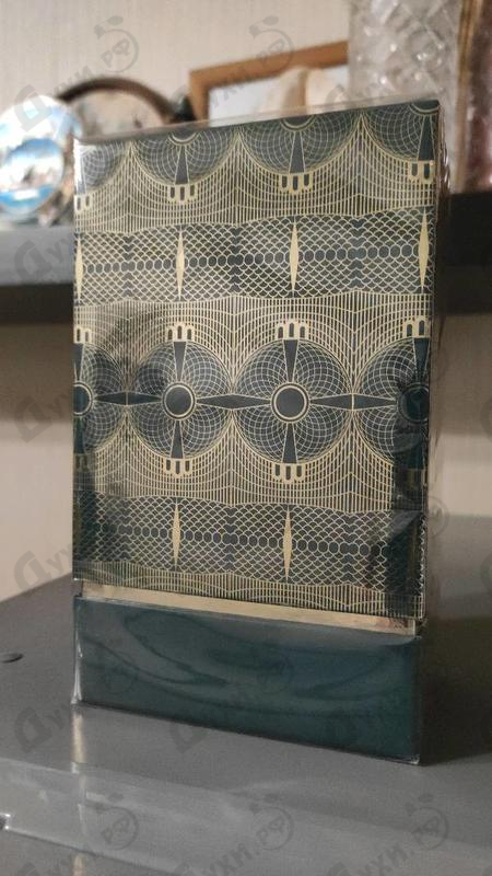 Парфюмерия Trussardi Behind The Curtain Piazza Alla Scala Парфюмерия Behind The Curtain Piazza Alla Scala от Trussardi