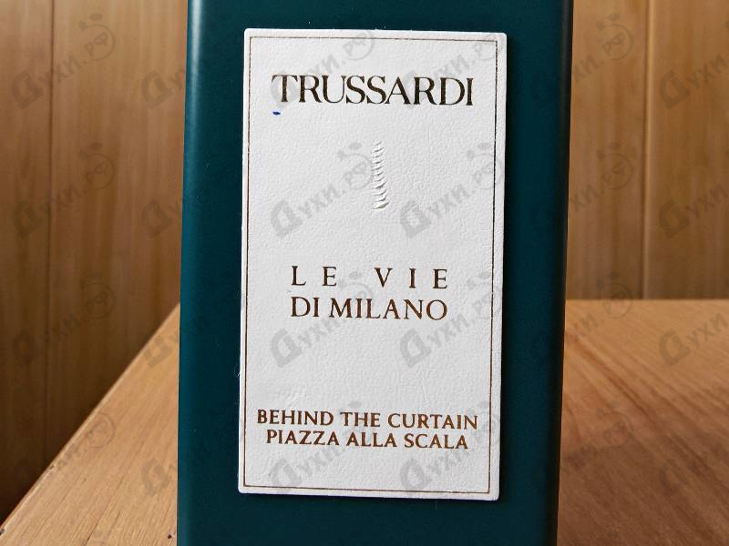 Духи Behind The Curtain Piazza Alla Scala от Trussardi