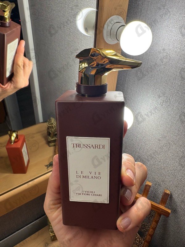Духи I Vicoli Via Fiori Chiari от Trussardi