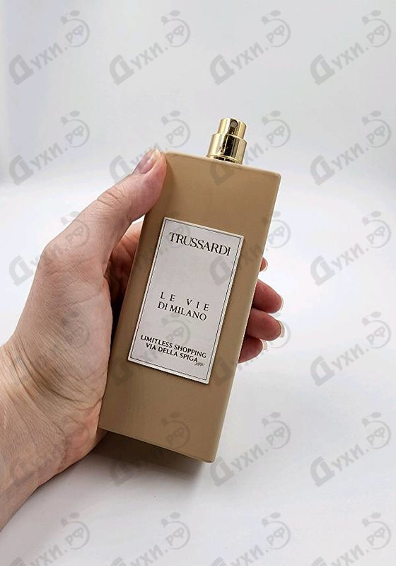 Духи Limitless Shopping Via Della Spiga от Trussardi