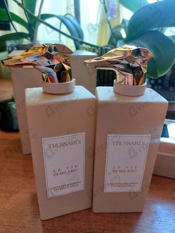 Духи Limitless Shopping Via Della Spiga от Trussardi