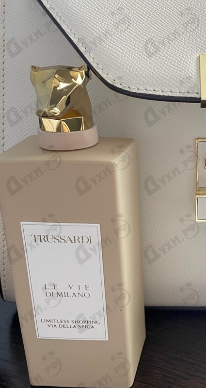 Духи Limitless Shopping Via Della Spiga от Trussardi