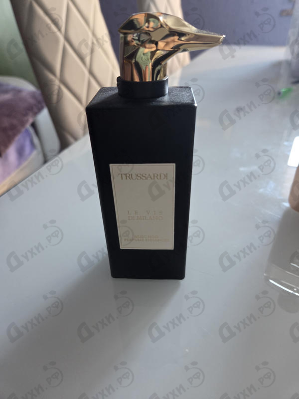 Парфюмерия Musc Noir Perfume Enhancer от Trussardi