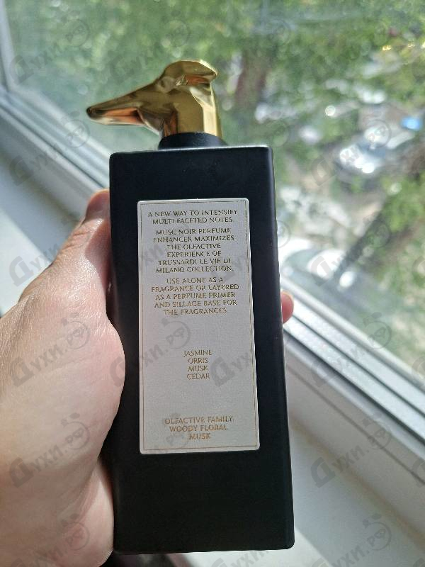Духи Musc Noir Perfume Enhancer от Trussardi
