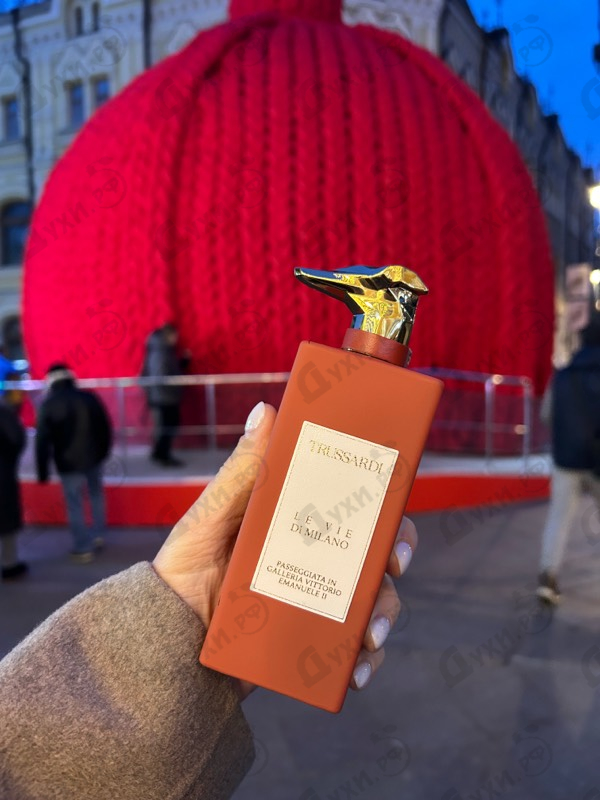 Парфюмерия Trussardi Passeggiata In Galleria Vittorio Emanuele II