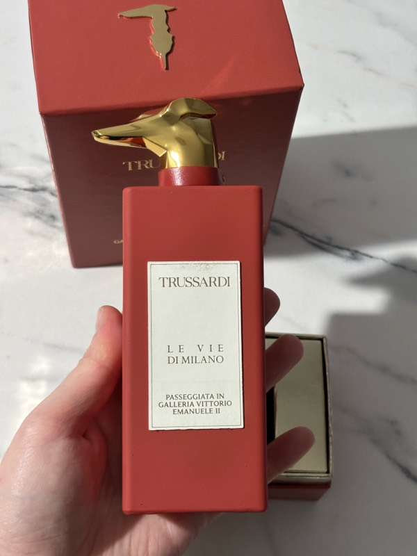 Духи Passeggiata In Galleria Vittorio Emanuele II от Trussardi