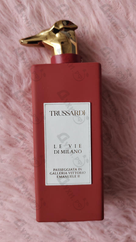 Парфюмерия Trussardi Passeggiata In Galleria Vittorio Emanuele II