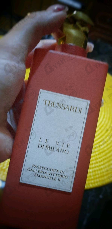 Купить Passeggiata In Galleria Vittorio Emanuele II от Trussardi