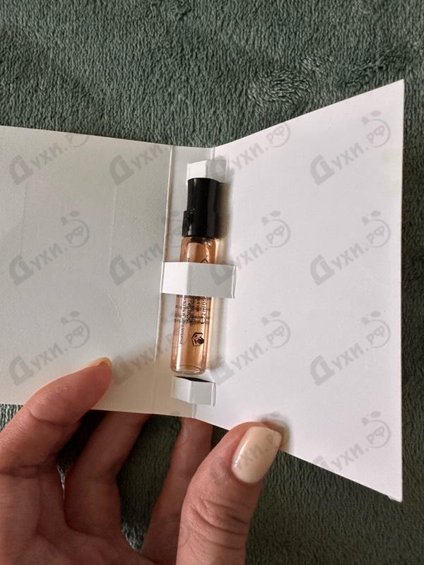 Парфюмерия Jumpsuit от Yves Saint Laurent