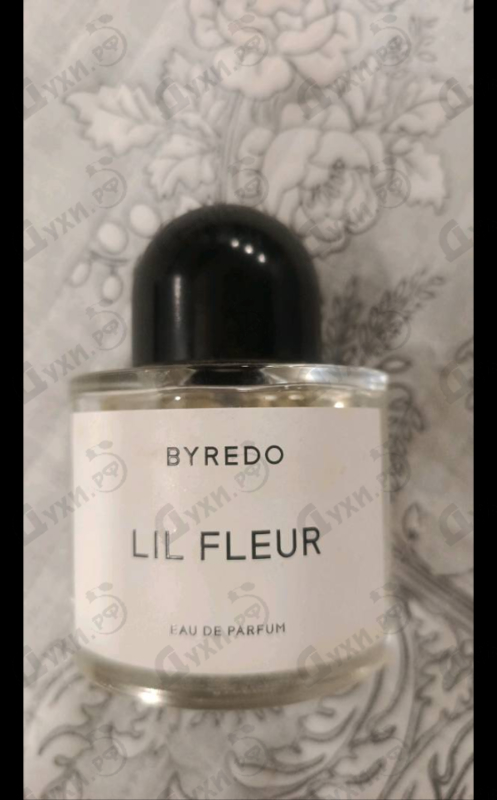 Парфюмерия Lil Fleur от Byredo Parfums