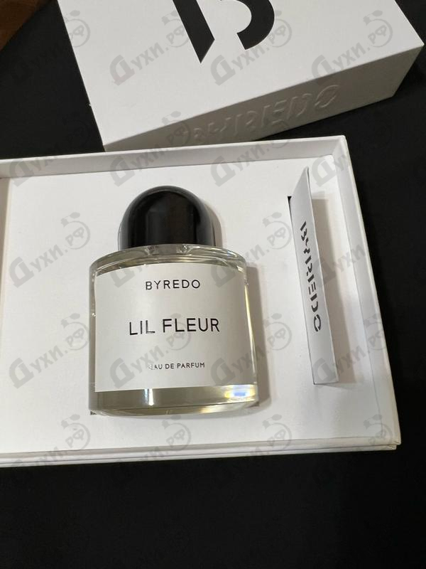 Парфюмерия Lil Fleur от Byredo Parfums