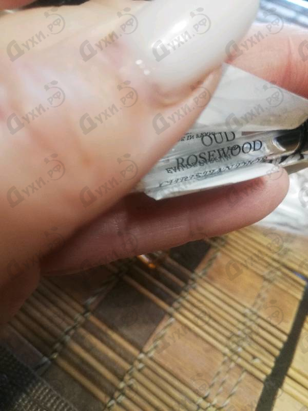 Парфюмерия Oud Rosewood от Christian Dior