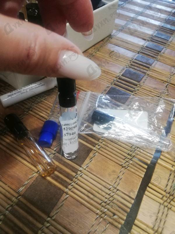 Купить Christian Dior Oud Rosewood