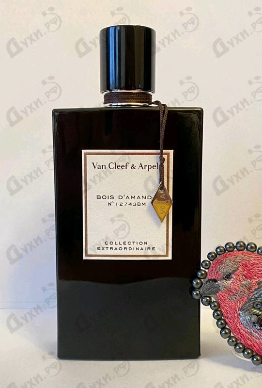 Парфюмерия Van Cleef & Arpels Bois D'Amande Парфюмерия Bois D'Amande от Van Cleef & Arpels