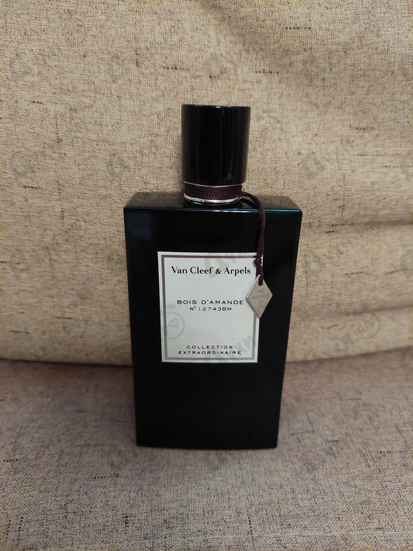 Купить Van Cleef & Arpels Bois D'Amande