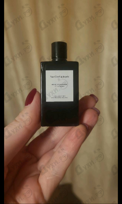 Отзыв Van Cleef & Arpels Bois D'Amande